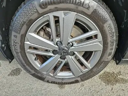 Photo 12 Peugeot 308  BlueHDi 130ch S&S EAT8