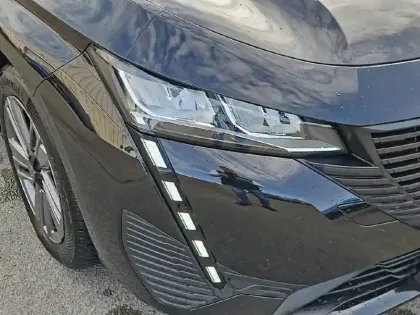 Photo 15 Peugeot 308  BlueHDi 130ch S&S EAT8