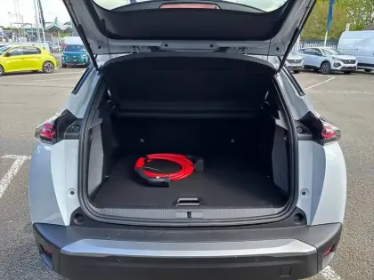 Photo 5 Peugeot 2008  Electrique 54 kWh 156 ch