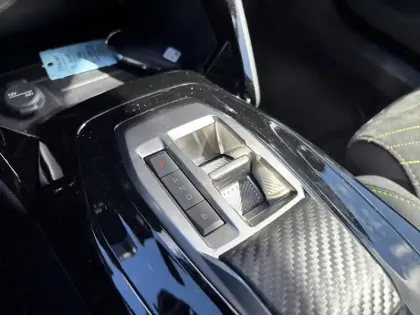 Photo 13 Peugeot 2008  Electrique 54 kWh 156 ch