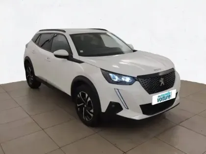 Photo 28 Peugeot 2008  PureTech 130 S&S BVM6
