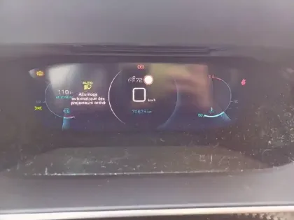 Photo 23 Peugeot 2008  PureTech 130 S&S BVM6