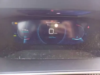 Photo 21 Peugeot 2008  PureTech 130 S&S BVM6