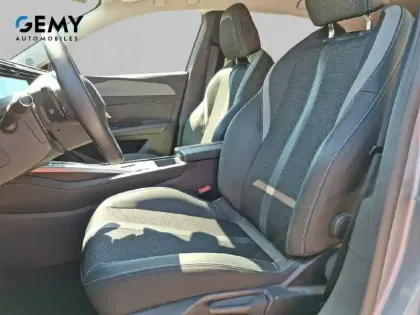 Photo 8 Peugeot 308  PureTech 130ch S&S EAT8