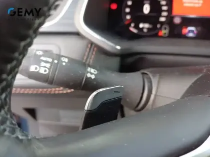 Photo 20 Renault Captur  mild hybrid 160 EDC