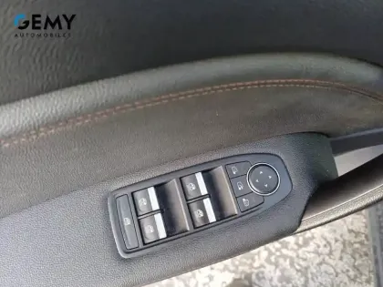 Photo 11 Renault Captur  mild hybrid 160 EDC