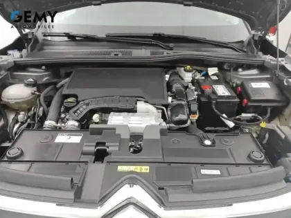 Photo 19 Citroën C4  PureTech 130 S&S EAT8