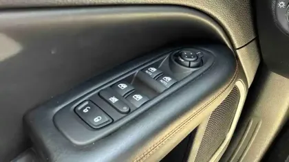 Photo 15 Jeep Compass  1.3 GSE T4 150 ch BVR6