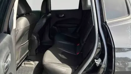 Photo 12 Jeep Compass  1.3 GSE T4 150 ch BVR6