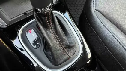 Photo 30 Jeep Compass  1.3 GSE T4 150 ch BVR6