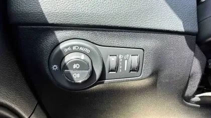 Photo 16 Jeep Compass  1.3 GSE T4 150 ch BVR6