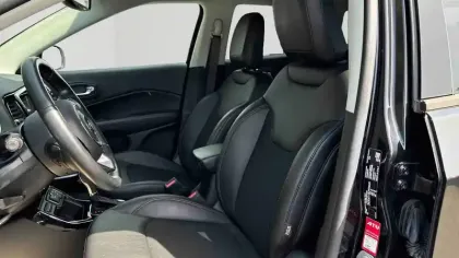 Photo 11 Jeep Compass  1.3 GSE T4 150 ch BVR6