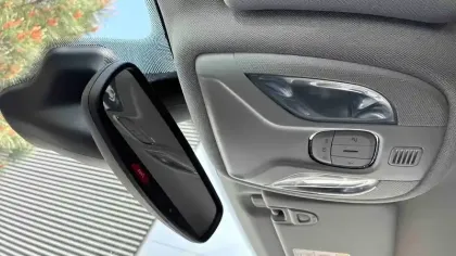 Photo 24 Jeep Compass  1.3 GSE T4 150 ch BVR6