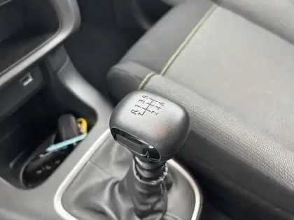 Photo 13 Citroën C3  BlueHDi 100 S&S BVM6