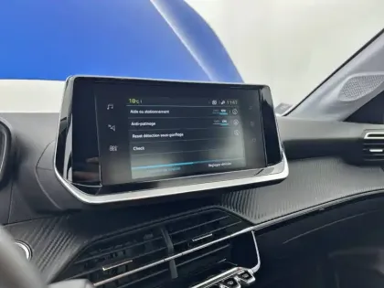 Photo 41 Peugeot 208  Electrique 50 kWh 136ch