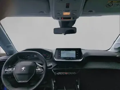 Photo 7 Peugeot 208  Electrique 50 kWh 136ch