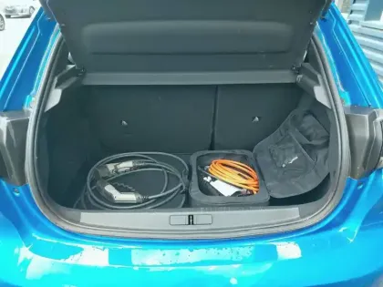 Photo 5 Peugeot 208  Electrique 50 kWh 136ch