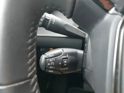 Photo 18 Peugeot 208  Electrique 50 kWh 136ch