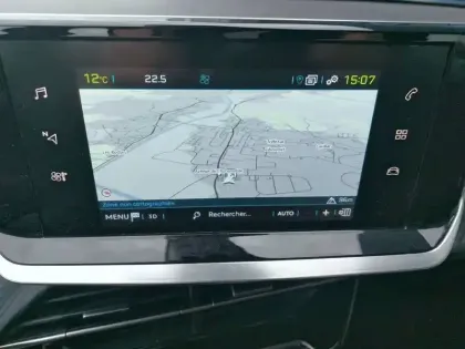 Photo 14 Peugeot 208  Electrique 50 kWh 136ch