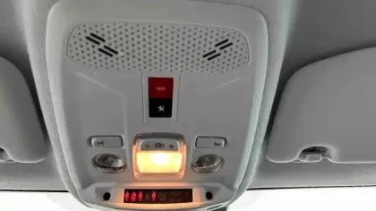 Photo 49 Peugeot 208  Electrique 50 kWh 136ch