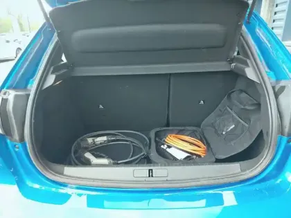 Photo 5 Peugeot 208  Electrique 50 kWh 136ch