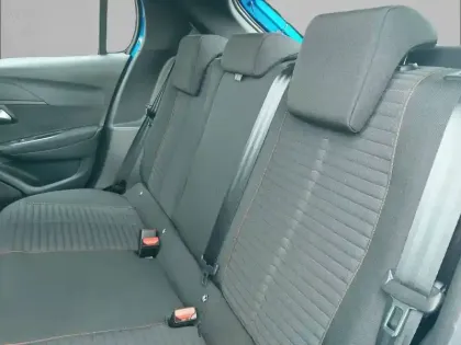 Photo 11 Peugeot 208  Electrique 50 kWh 136ch