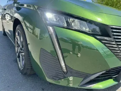 Photo 15 Peugeot 308  PHEV 180 e-EAT8