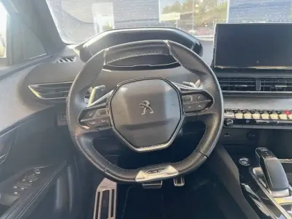 Photo 8 Peugeot 3008  Hybrid4 300 e-EAT8