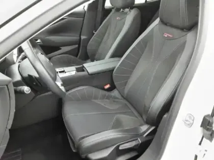 Photo 8 DS DS 4  PureTech 130 EAT8