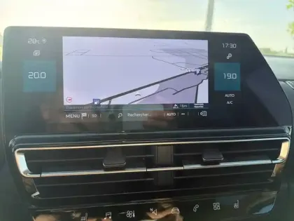 Photo 14 Citroën C5 aircross  Hybride 136 e-DCS6