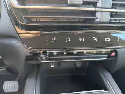 Photo 17 Citroën C5 aircross  Hybride 136 e-DCS6