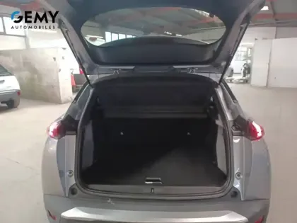 Photo 5 Peugeot 2008  PureTech 130 S&S EAT8