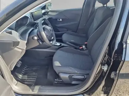 Photo 10 Peugeot 208  Hybrid 110 ch e-DCS6