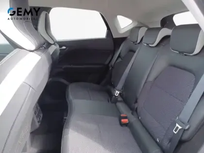 Photo 9 Renault Captur  E-Tech full hybrid 145