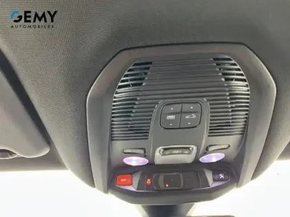 Photo 41 Peugeot 3008  Hybrid 225 e-EAT8