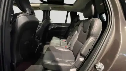 Photo 14 Volvo Xc90  T8 AWD Hybride Rechargeable 455 ch Geartronic 8 7pl