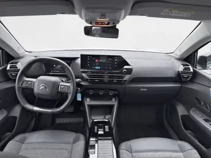 Photo 7 Citroën C4 e- 136 ch Automatique