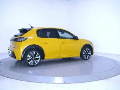 Photo 29 Peugeot 208  PureTech 100 S&S EAT8