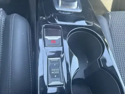 Photo 22 Peugeot 208  PureTech 100 S&S EAT8