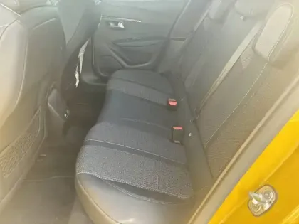 Photo 11 Peugeot 208  PureTech 100 S&S EAT8