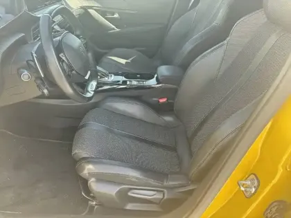 Photo 10 Peugeot 208  PureTech 100 S&S EAT8