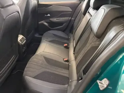 Photo 11 Peugeot 308  Electrique 55 kWh 156ch