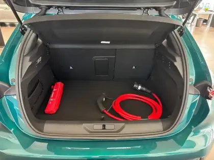 Photo 5 Peugeot 308  Electrique 55 kWh 156ch