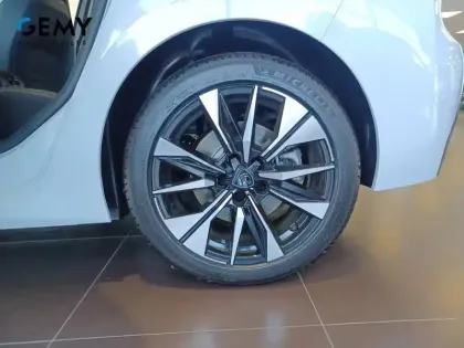 Photo 10 Peugeot 308  Plug-in Hybrid 195 ch e-DCS7