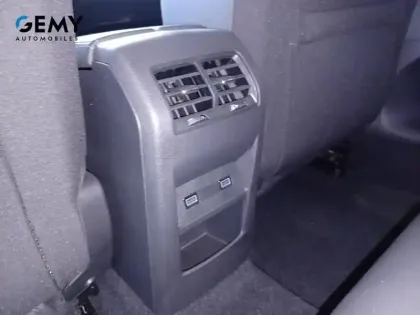 Photo 13 Peugeot 308  Plug-in Hybrid 195 ch e-DCS7