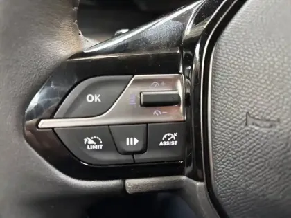 Photo 14 Peugeot 308  SW BlueHDi 130ch S&S EAT8