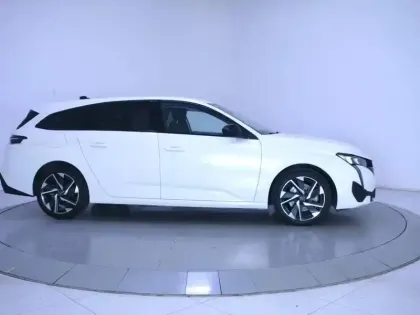 Photo 23 Peugeot 308  SW BlueHDi 130ch S&S EAT8
