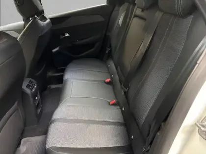 Photo 11 Peugeot 308  SW BlueHDi 130ch S&S EAT8