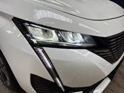 Photo 15 Peugeot 308  SW BlueHDi 130ch S&S EAT8