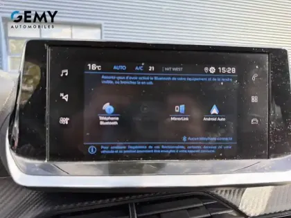 Photo 16 Peugeot 2008  BlueHDi 110 S&S BVM6